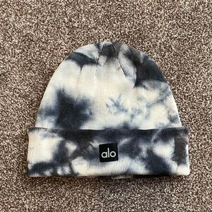 alo Yoga Tie Dye Beanie NWOT